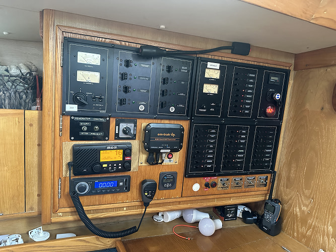 Velero Atlantis 61